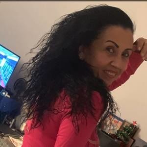 Meet your Posher, Maria